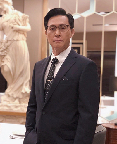 張國(guó)強(qiáng)